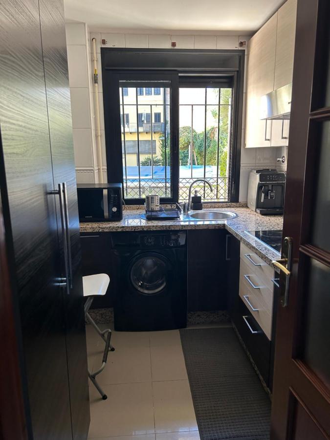 Apartamento Proximo Al Centro De 2 Dormitorios Con Piscina. เซบีญา ภายนอก รูปภาพ