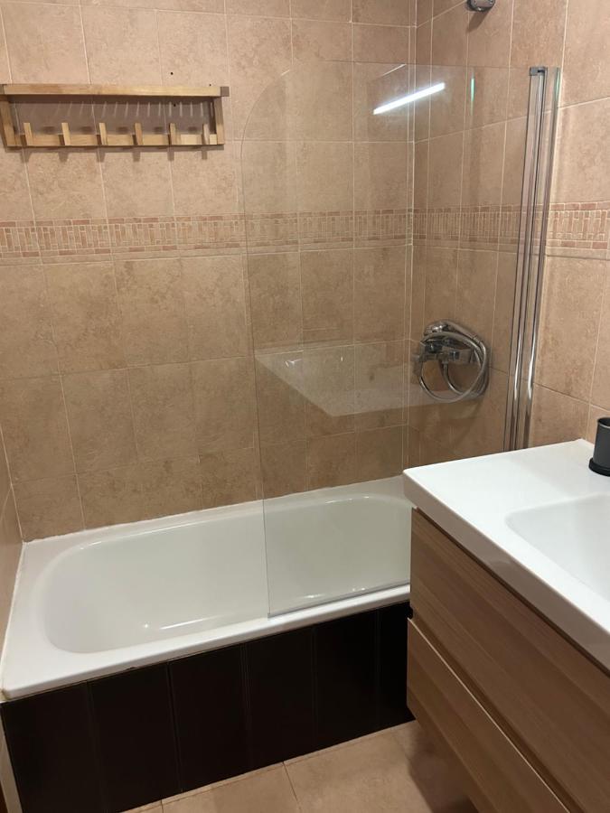 Apartamento Proximo Al Centro De 2 Dormitorios Con Piscina. เซบีญา ภายนอก รูปภาพ
