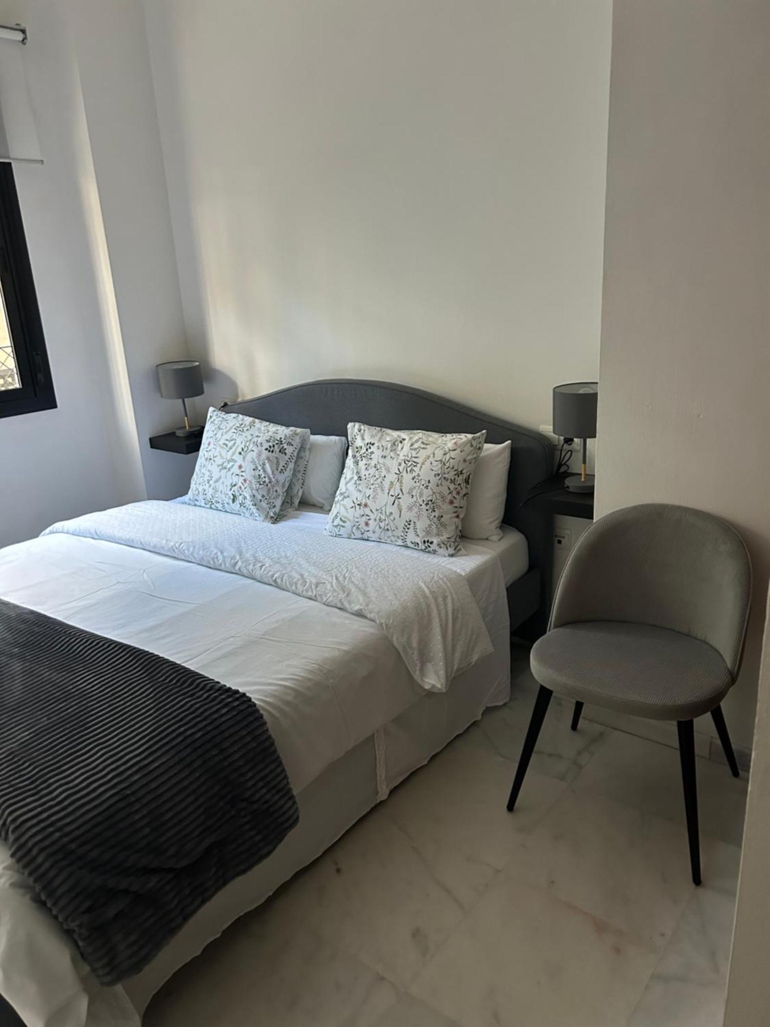 Apartamento Proximo Al Centro De 2 Dormitorios Con Piscina. เซบีญา ภายนอก รูปภาพ