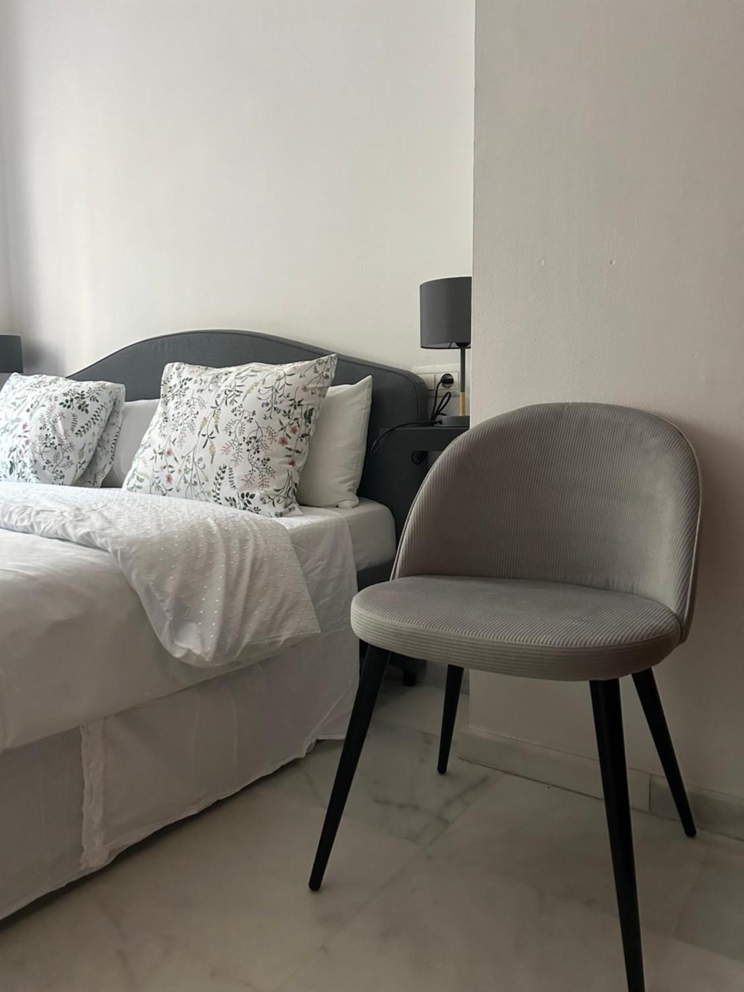 Apartamento Proximo Al Centro De 2 Dormitorios Con Piscina. เซบีญา ภายนอก รูปภาพ